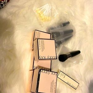 Mary Kay makeup and brushes